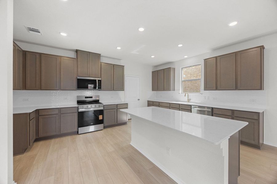 Furnished interior view inside a new home in Salerno - Heritage Collection, Round Rock (Image 12).