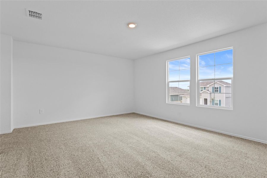 Spacious, unfurnished interior of a new home in , Kyle (Image 21).