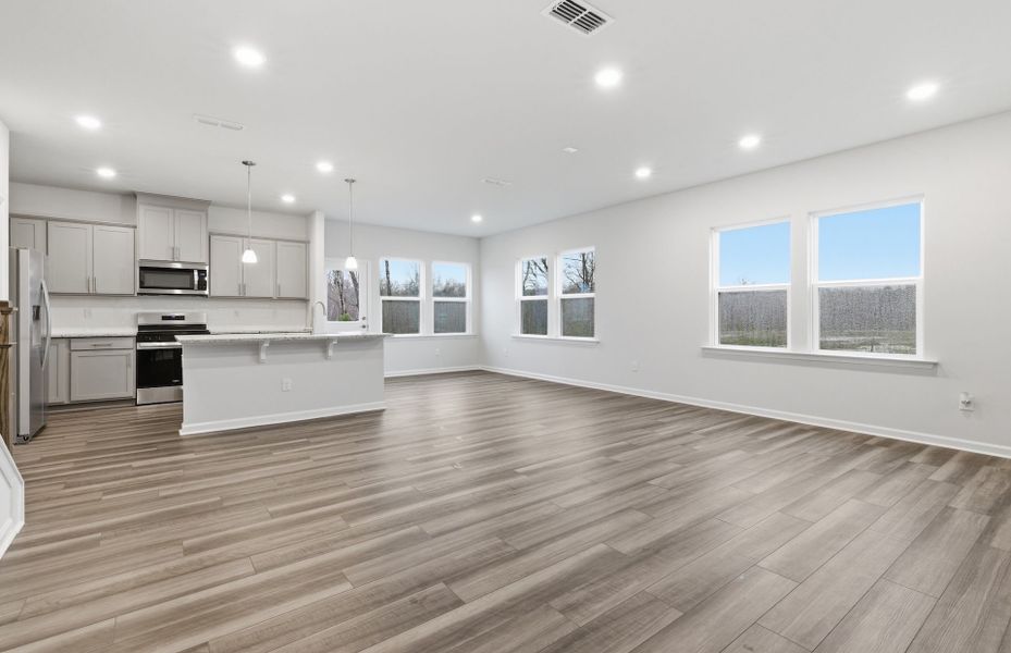 Spacious, unfurnished interior of a new home in McConnell Ridge, McLeansville (Image 12). Spacious, unfurnished interior of a new home in McConnell Ridge, McLeansville (Image 12).