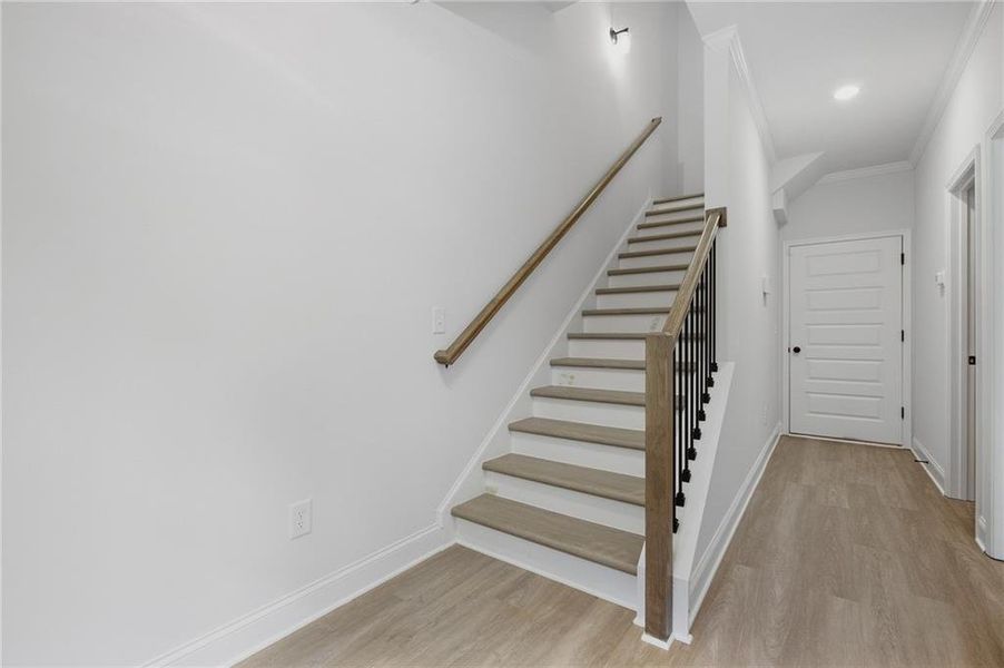 Spacious, unfurnished interior of a new home in , Mableton (Image 31).