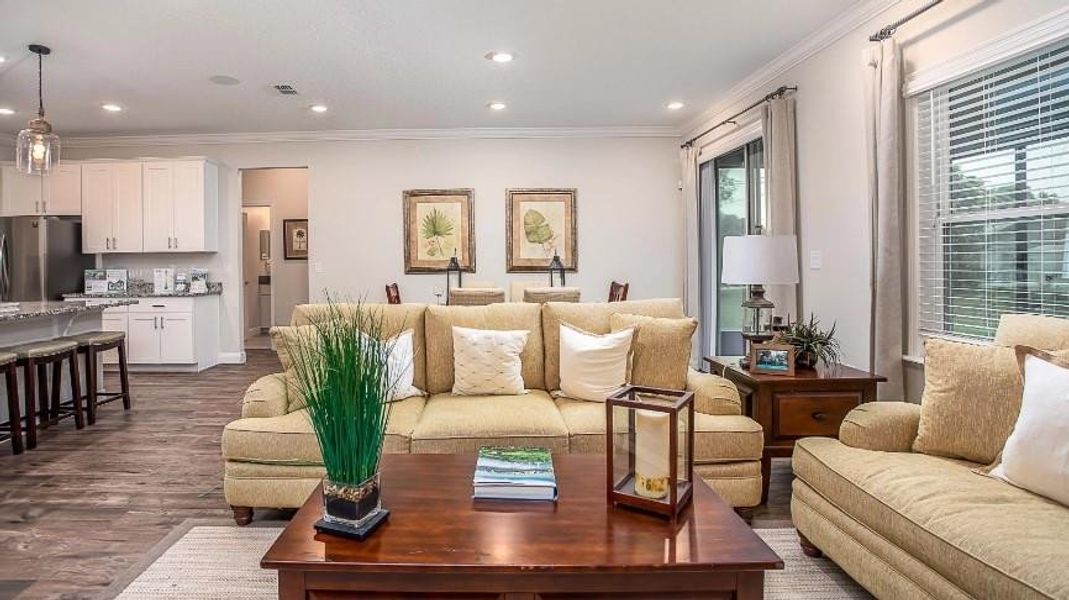 Model home - actual features may vary. Model home - actual features may vary.