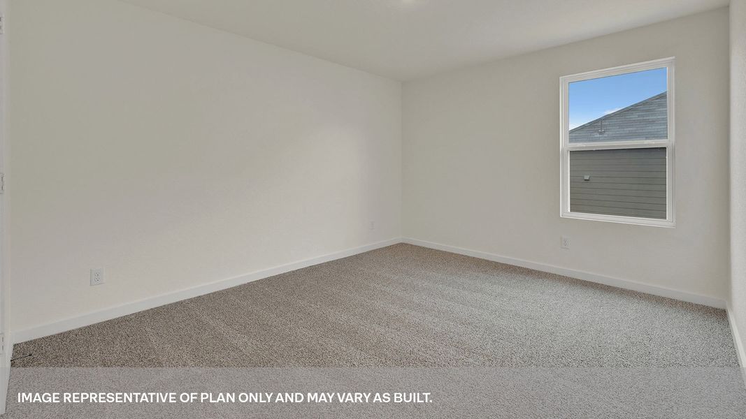 Representative unfurnished interior of a home built from the The Grayson by D.R. Horton in Sonoma Oaks, Fredericksburg (Image 16).