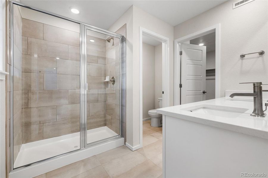 Image 17 of a home in Painted Prairie.