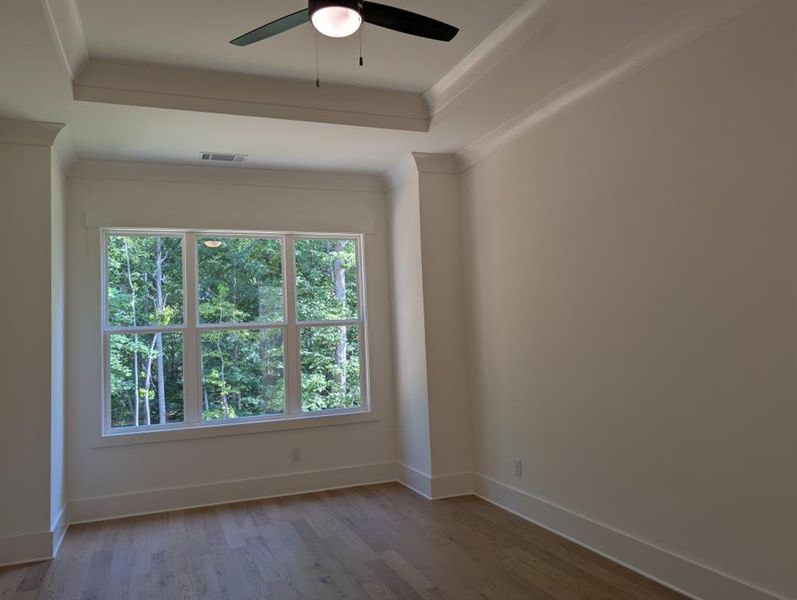 Spacious, unfurnished interior of a new home in Arden on Lanier, Cumming (Image 14).