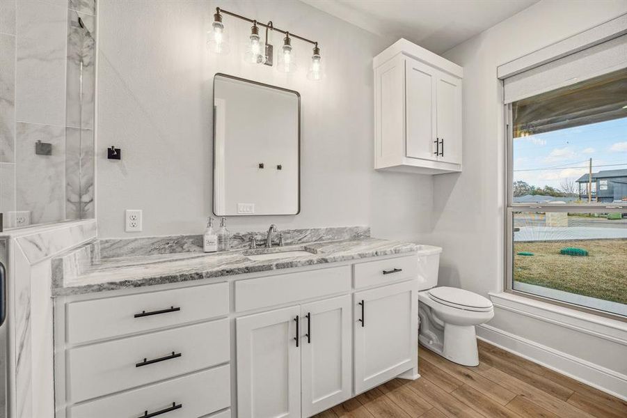 Furnished interior view inside a new home in , Granbury (Image 26).