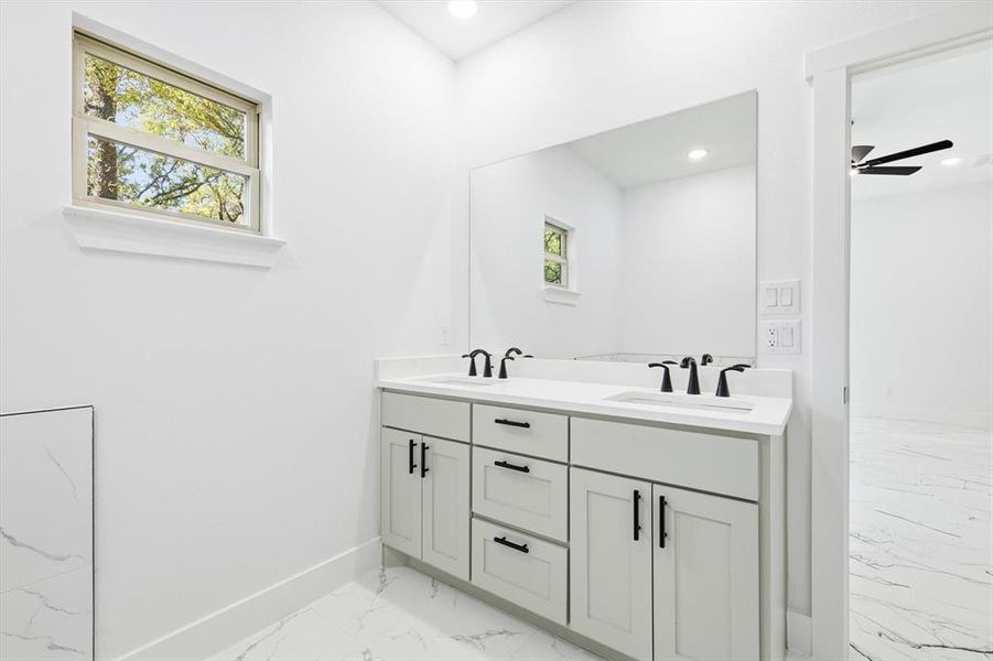 Furnished interior view inside a new home in , Gun Barrel City (Image 15).