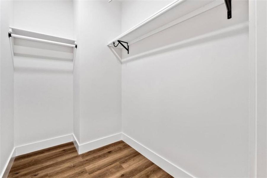 Spacious, unfurnished interior of a new home in , Ellijay (Image 24).