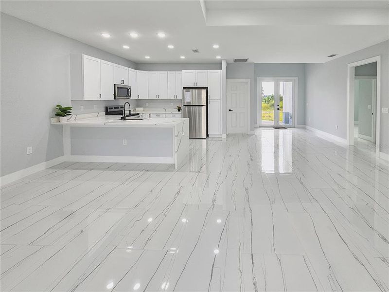 Image 22 of a home in .