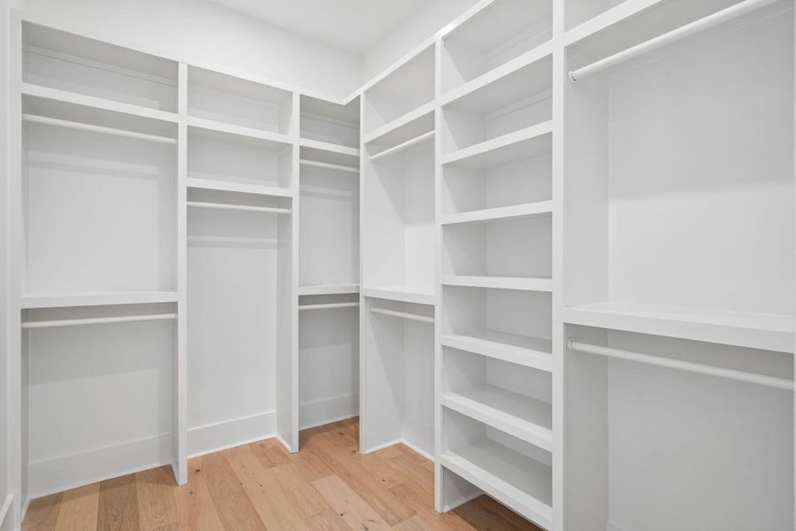 Spacious, unfurnished interior of a new home in , Mount Pleasant (Image 52).