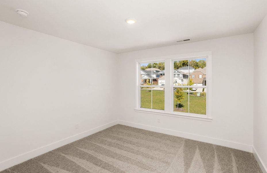 Spacious, unfurnished interior of a new home in Durham Farms, Hendersonville (Image 40).