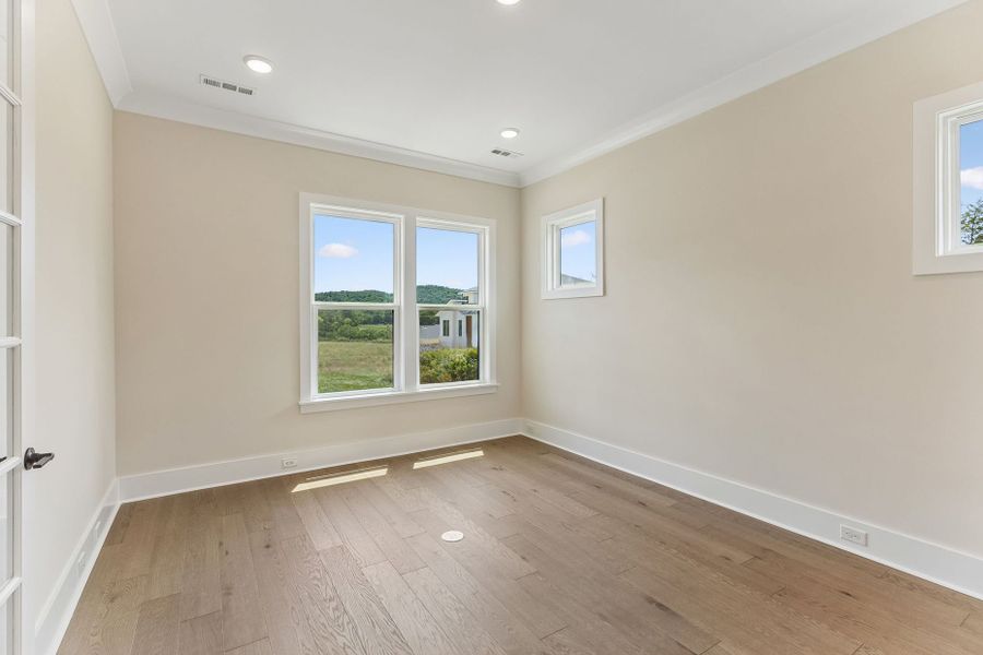 Representative unfurnished interior of a home built from the Harrington by John Wieland in Willow Ridge, Nolensville (Image 47).