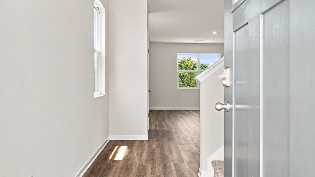 Spacious, unfurnished interior of a new home in Shoal Creek, Hampton (Image 15).