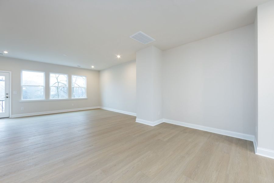 Spacious, unfurnished interior of a new home in Archer Row, Charlotte (Image 34). Spacious, unfurnished interior of a new home in Archer Row, Charlotte (Image 34).