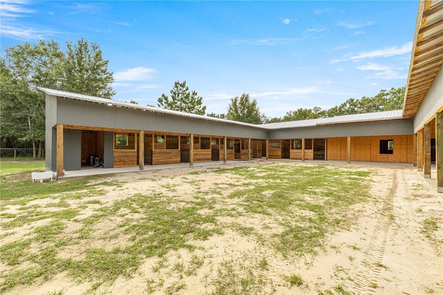 Front exterior of a new home in , Ocala, FL, highlighting curb appeal (Image 15). Front exterior of a new home in , Ocala, FL, highlighting curb appeal (Image 15).