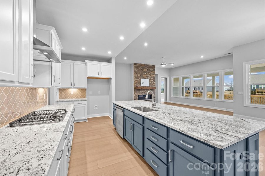 Furnished interior view inside a new home in Handsmill on Lake Wylie, York (Image 6).