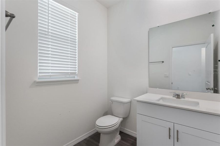 Furnished interior view inside a new home in Waterleigh, Winter Garden (Image 8).