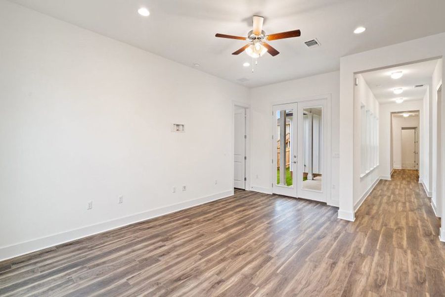 Representative unfurnished interior of a home built from the Glacier by Pacesetter Homes in Easton Park, Austin (Image 41). Representative unfurnished interior of a home built from the Glacier by Pacesetter Homes in Easton Park, Austin (Image 41).