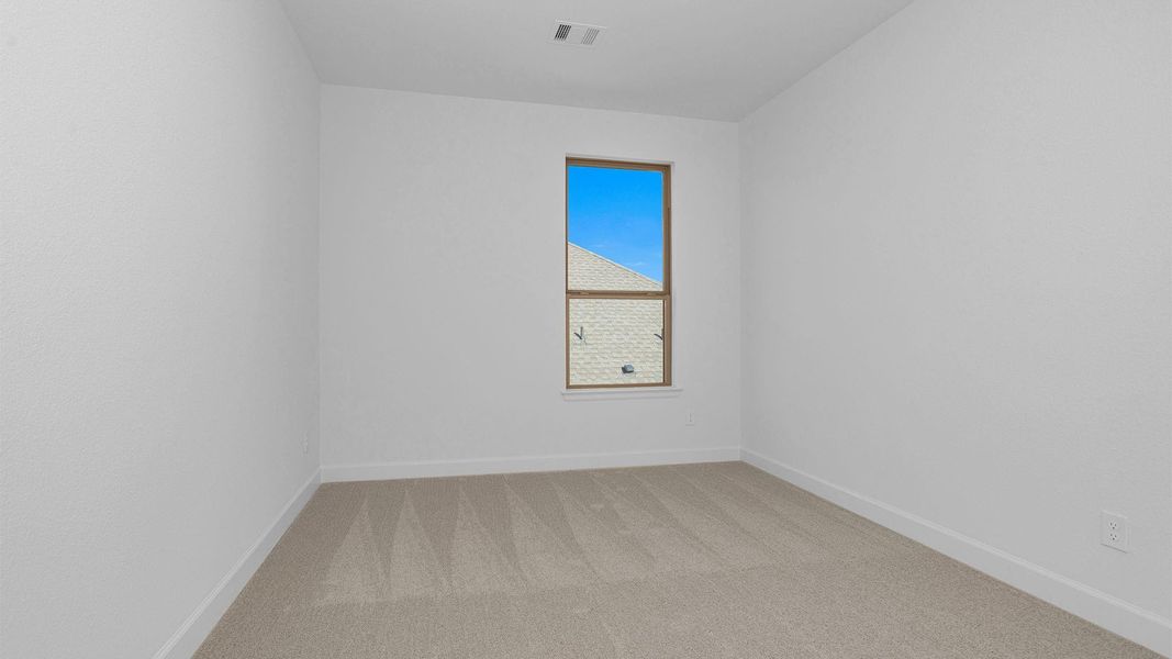 Spacious, unfurnished interior of a new home in Bridgeland 55', Cypress (Image 7).