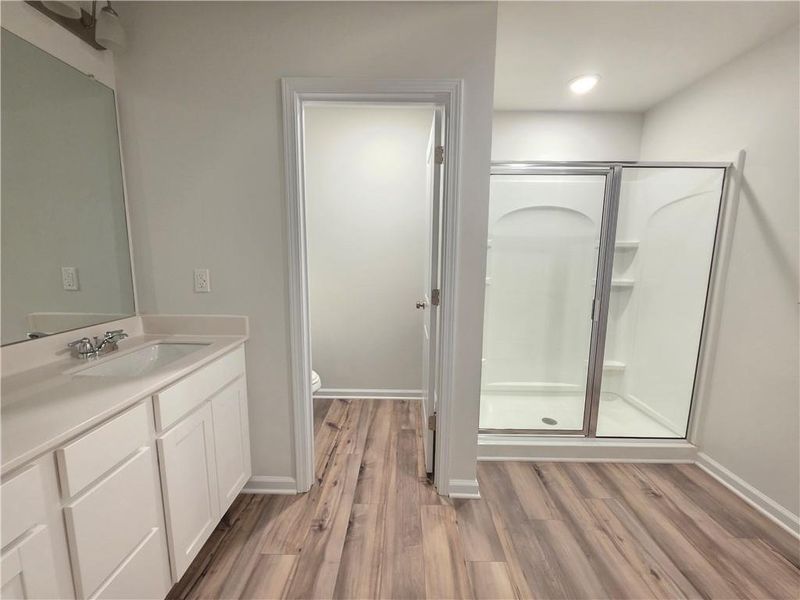 Furnished interior view inside a new home in Alcovy Trace, Lawrenceville (Image 4).