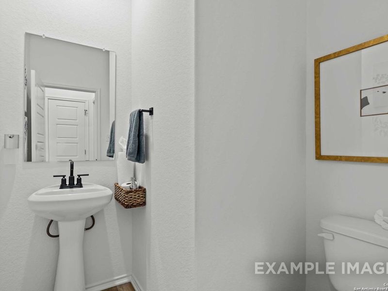 Furnished interior view inside a new home in Hannah Heights, Seguin (Image 24).