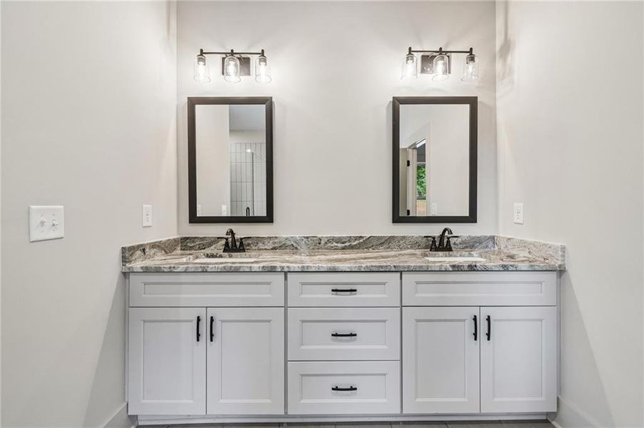 Furnished interior view inside a new home in Steeplechase, Hoschton (Image 30).
