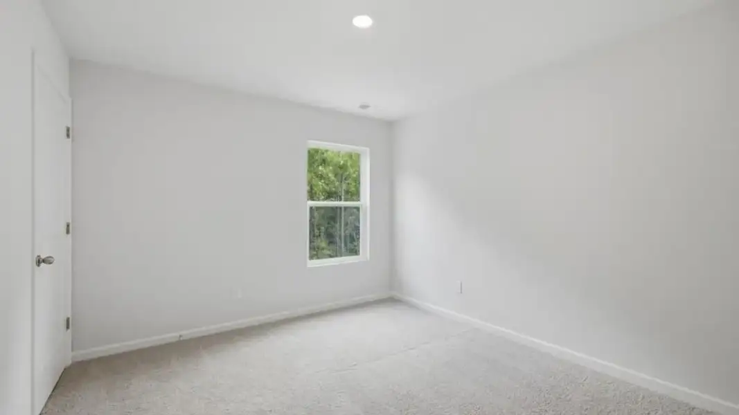 Spacious, unfurnished interior of a new home in Oaks at Cedar Grove, Fairburn (Image 20). Spacious, unfurnished interior of a new home in Oaks at Cedar Grove, Fairburn (Image 20).