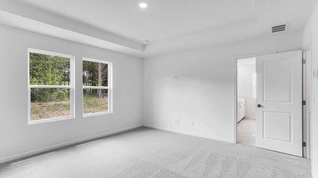 Spacious, unfurnished interior of a new home in Heritage River, Euharlee (Image 22).