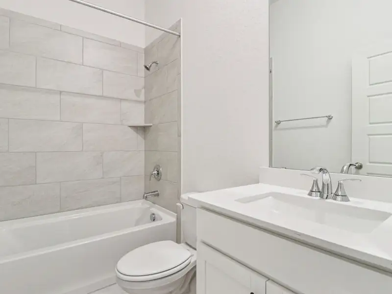 Furnished interior view inside a new home in Sagebrooke - Classic Series, San Antonio (Image 10).