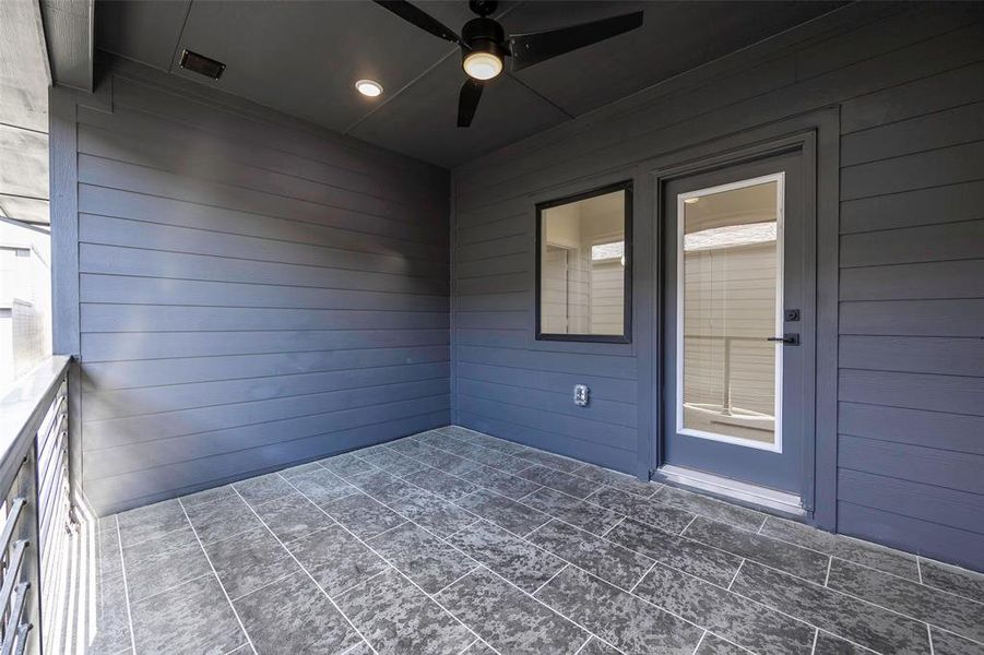 View of patio / terrace featuring ceiling fan