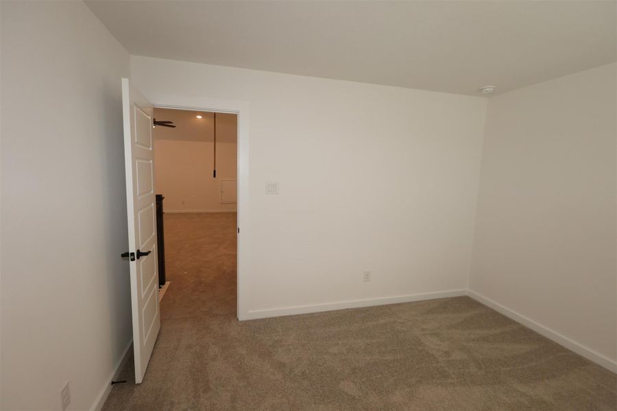 Spacious, unfurnished interior of a new home in Summerview, Fulshear (Image 20). Spacious, unfurnished interior of a new home in Summerview, Fulshear (Image 20).