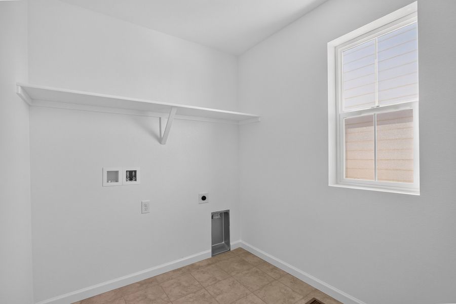 Spacious, unfurnished interior of a new home in Sterling Ranch Ascent Village, Littleton (Image 25). Spacious, unfurnished interior of a new home in Sterling Ranch Ascent Village, Littleton (Image 25).