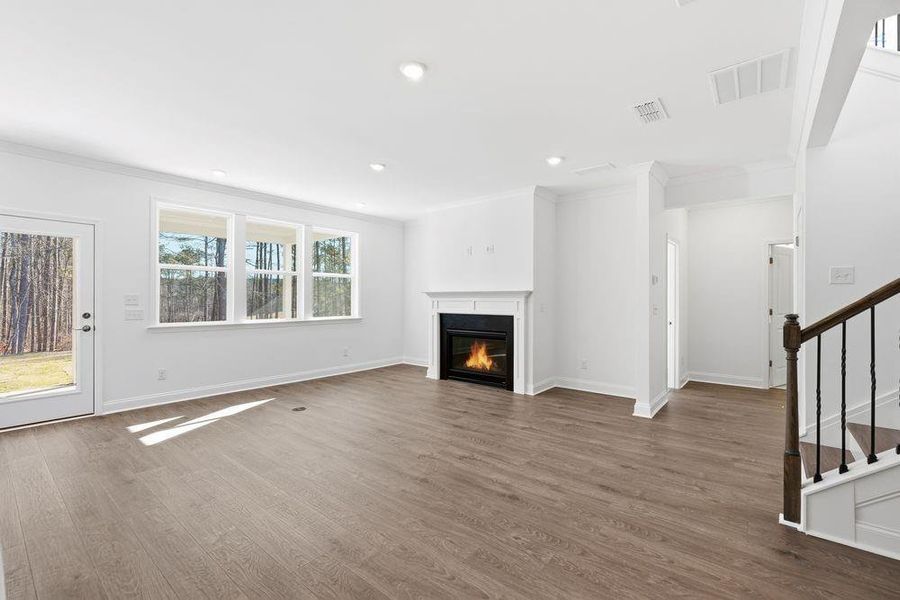 Spacious, unfurnished interior of a new home in Reserve at Hickory Walk, Kennesaw (Image 45).