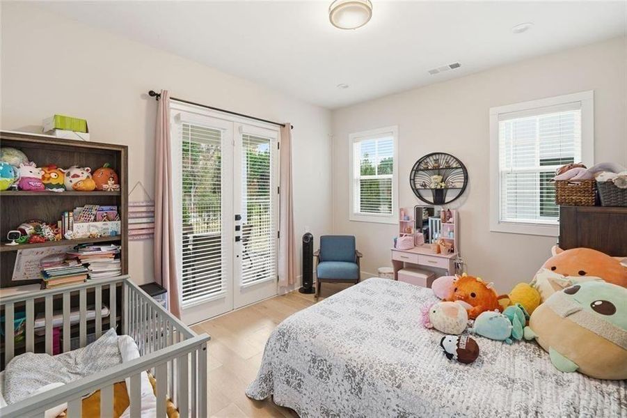 Furnished interior view inside a new home in , Alpharetta (Image 31).