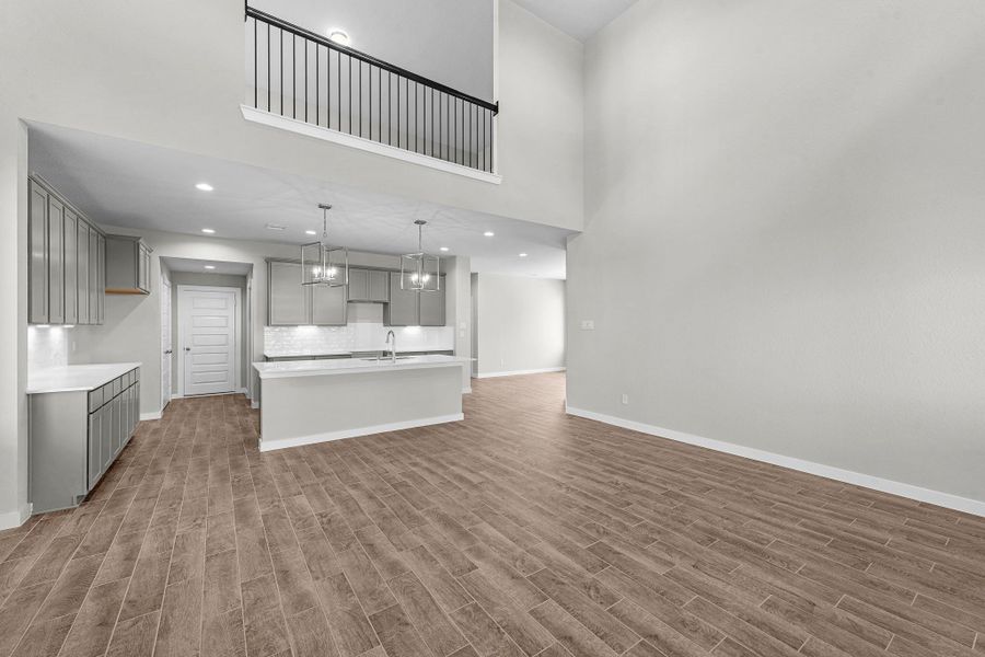 Spacious, unfurnished interior of a new home in Beacon Hill, Waller (Image 16).