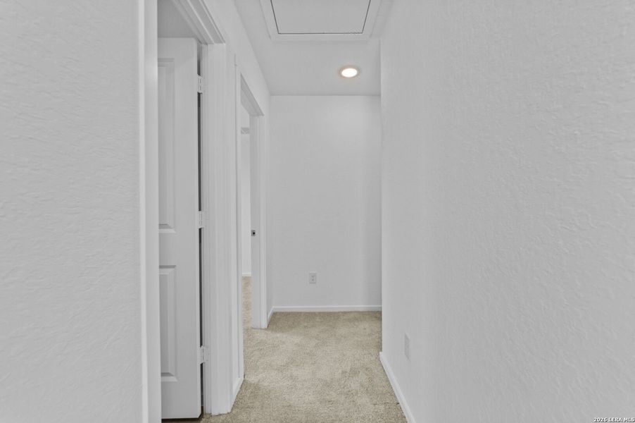 Spacious, unfurnished interior of a new home in Guadalupe Ridge, New Braunfels (Image 31). Spacious, unfurnished interior of a new home in Guadalupe Ridge, New Braunfels (Image 31).