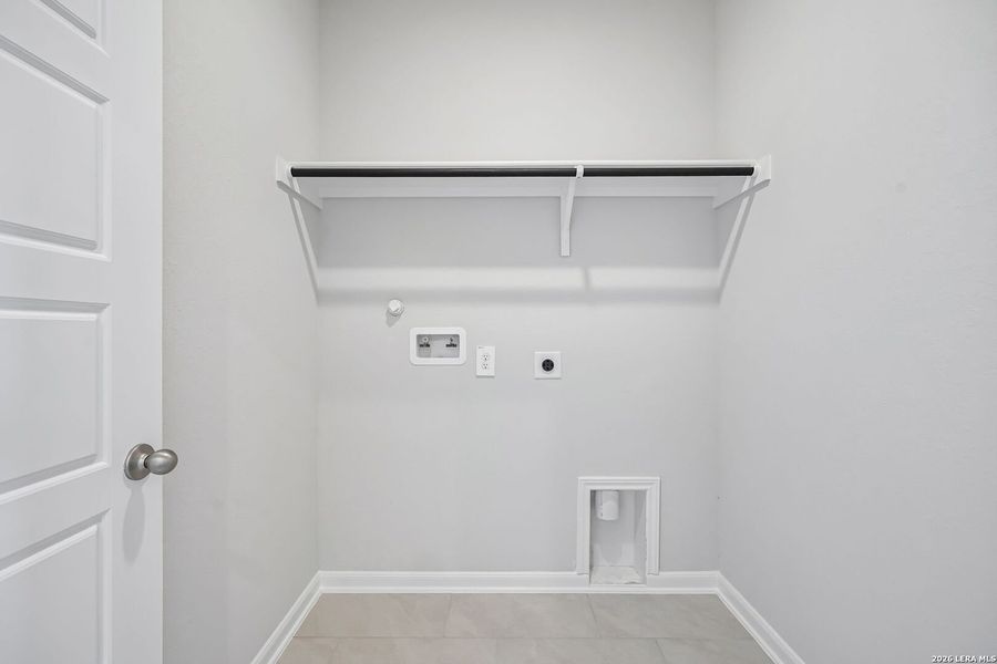 Spacious, unfurnished interior of a new home in Arcadia Ridge - Premier Series, San Antonio (Image 39). Spacious, unfurnished interior of a new home in Arcadia Ridge - Premier Series, San Antonio (Image 39).
