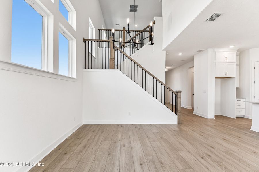 Spacious, unfurnished interior of a new home in Seven Pines 50' Front Entry, Jacksonville (Image 28).