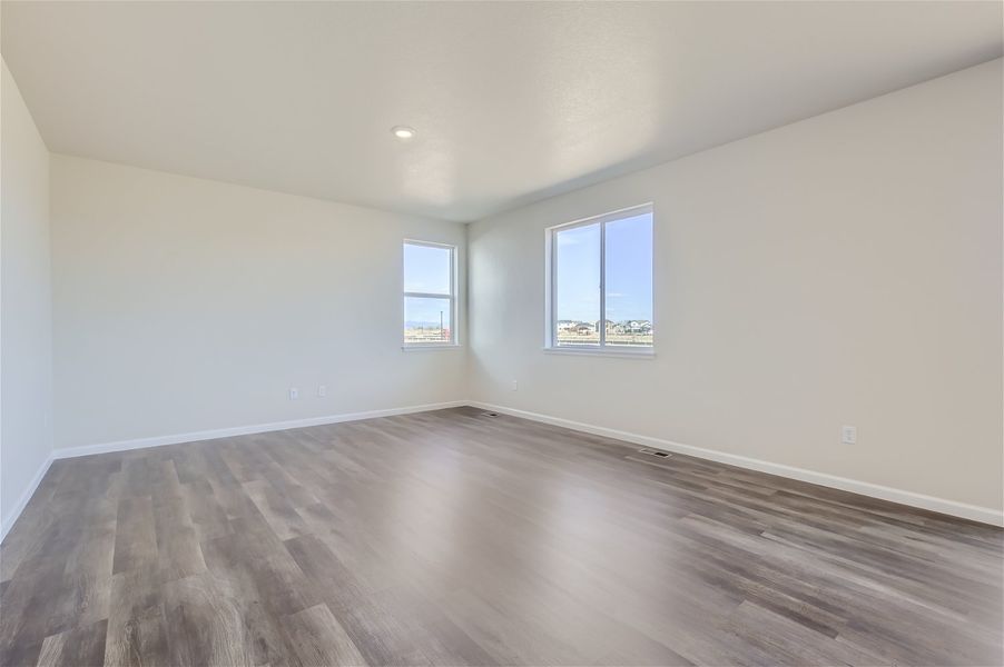 824 hummocky wy - web quality - 004 - 07 living room