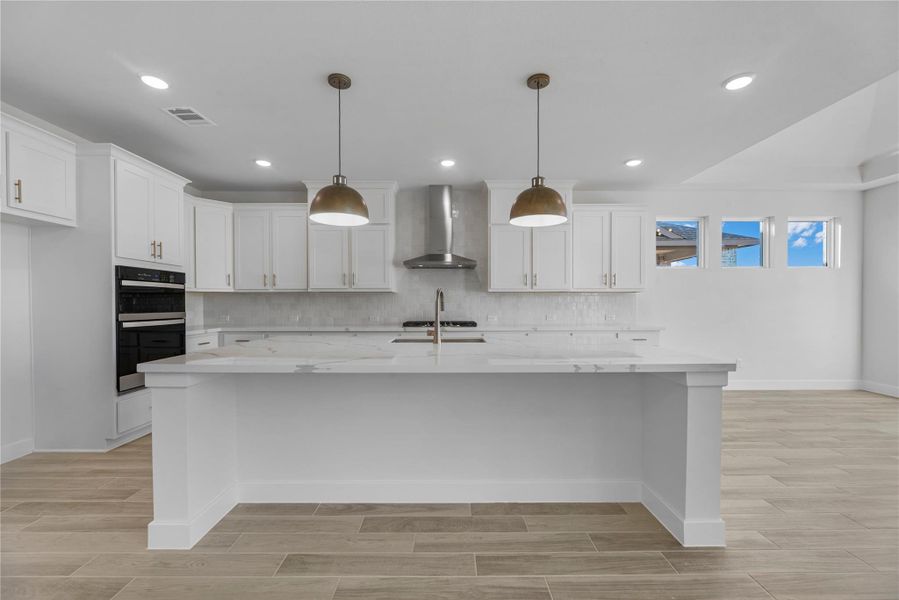 Representative image. Features, specifications, selections and colors may vary.