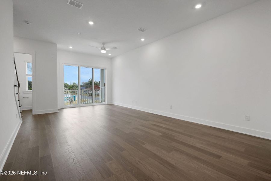 Spacious, unfurnished interior of a new home in North Beach Townhomes, Jacksonville Beach (Image 28).