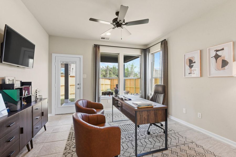 Furnished interior view inside a new home in The Groves, Humble (Image 16). Furnished interior view inside a new home in The Groves, Humble (Image 16).