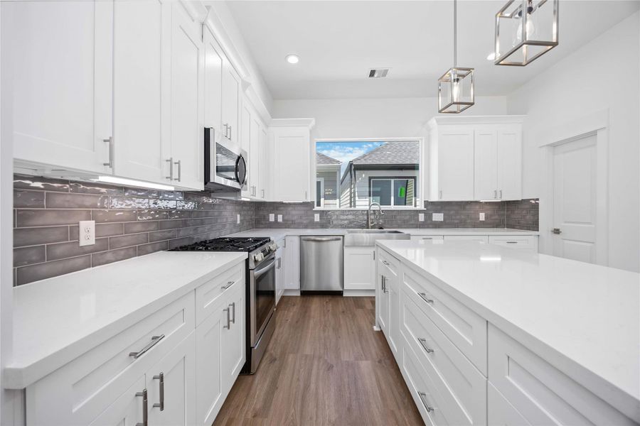 Furnished interior view inside a new home in , Houston (Image 5). Furnished interior view inside a new home in , Houston (Image 5).