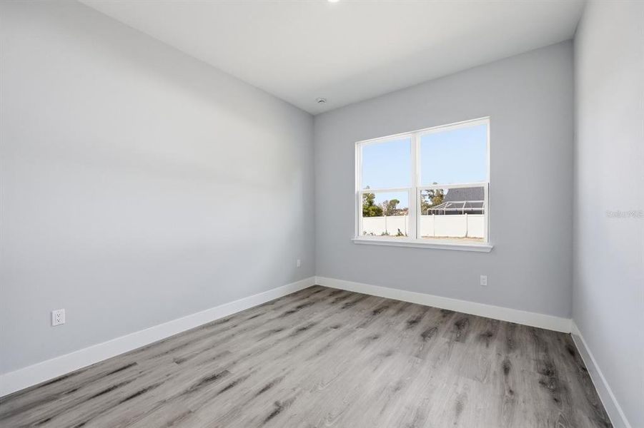 Spacious, unfurnished interior of a new home in , Ocala (Image 20).