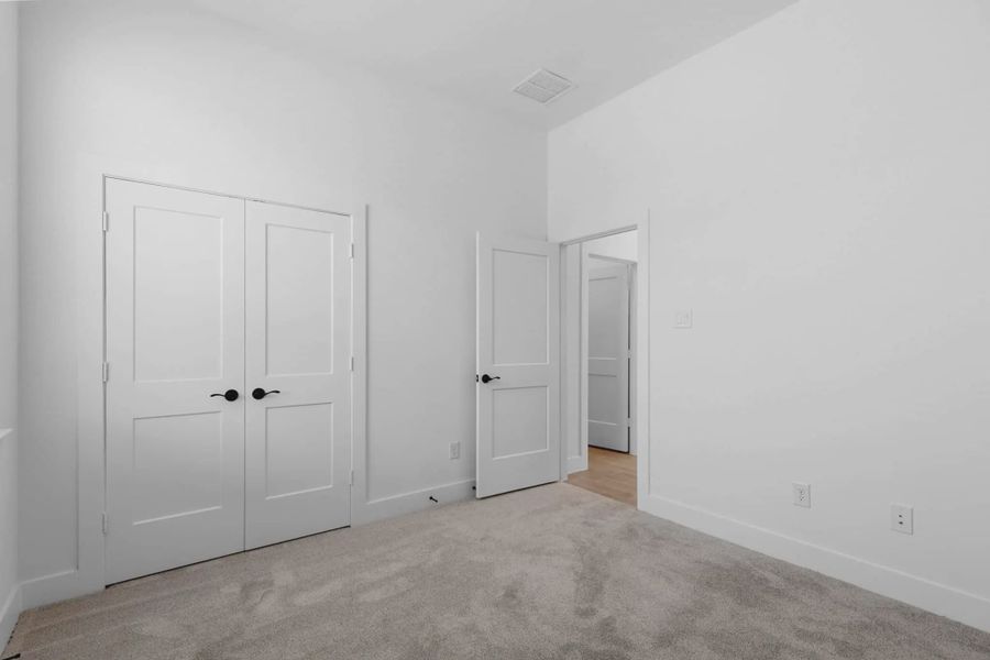 Representative unfurnished interior of a home built from the Marion by Chesmar Homes in Bridgeland, Elgin (Image 24).