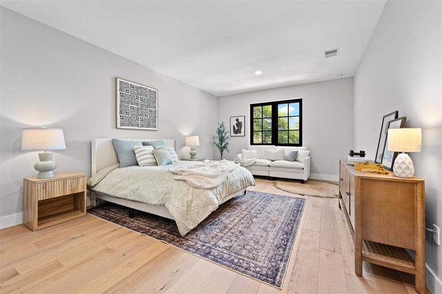 Furnished interior view inside a new home in College Park, Orlando (Image 44).