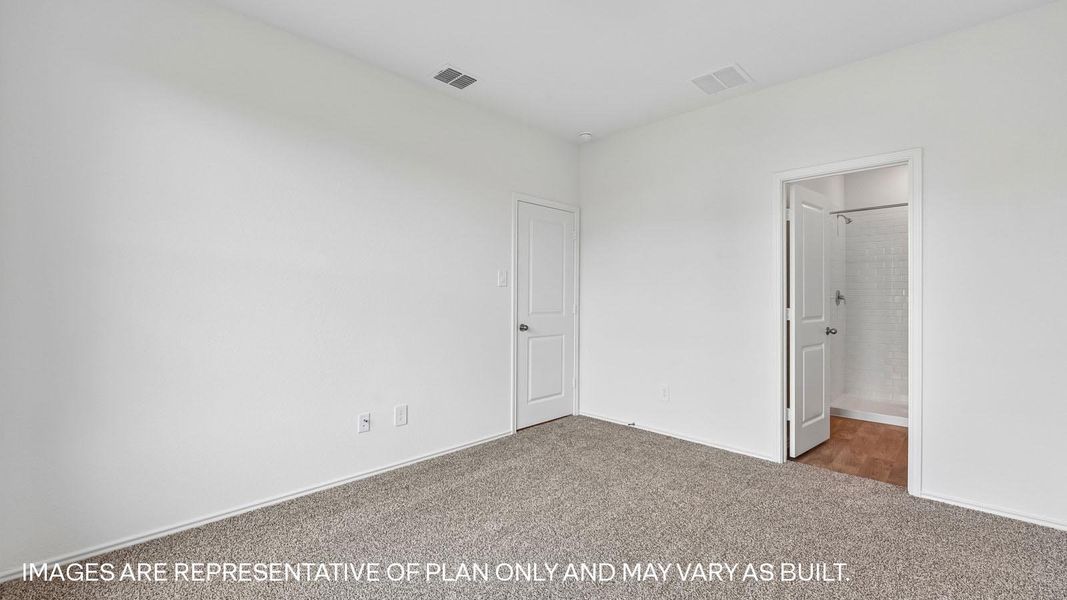 Spacious, unfurnished interior of a new home in Wayside, Uhland (Image 25).