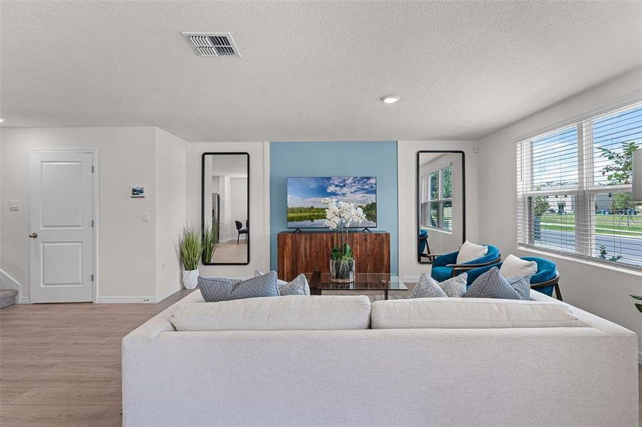 Furnished interior view inside a new home in Evergreen Park, Kissimmee (Image 25).