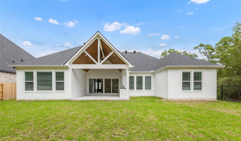 Exterior details and patio area of a home in , College Station (Image 4).