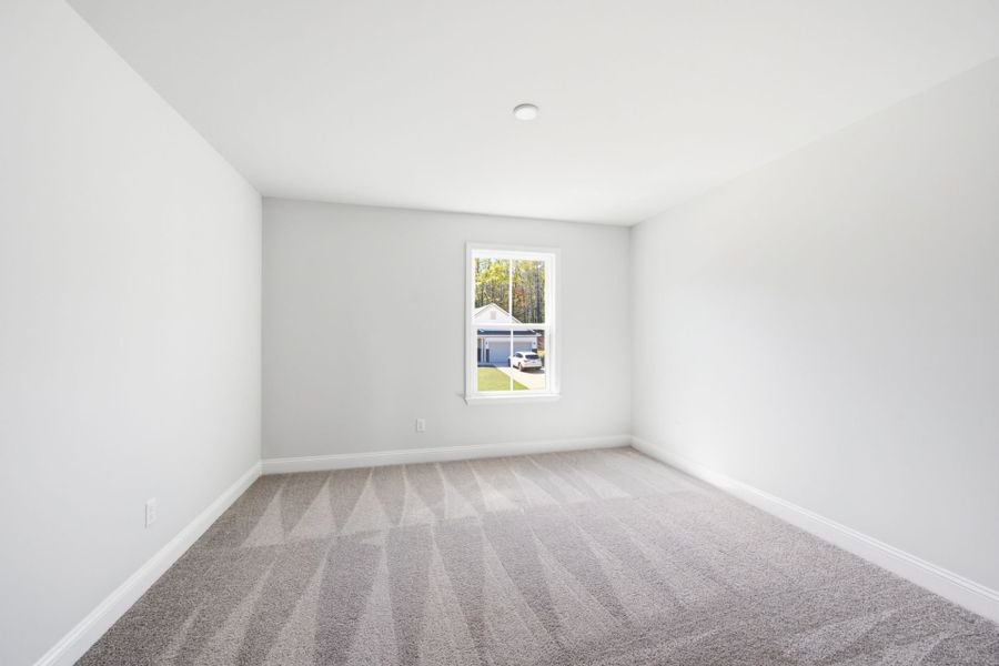 Spacious, unfurnished interior of a new home in Carriage Estates, Lexington (Image 39).