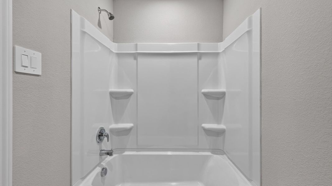 Representative interior finishes for a home built from the Renae by D.R. Horton in The Hills at Reunion, Newark (Image 12).
